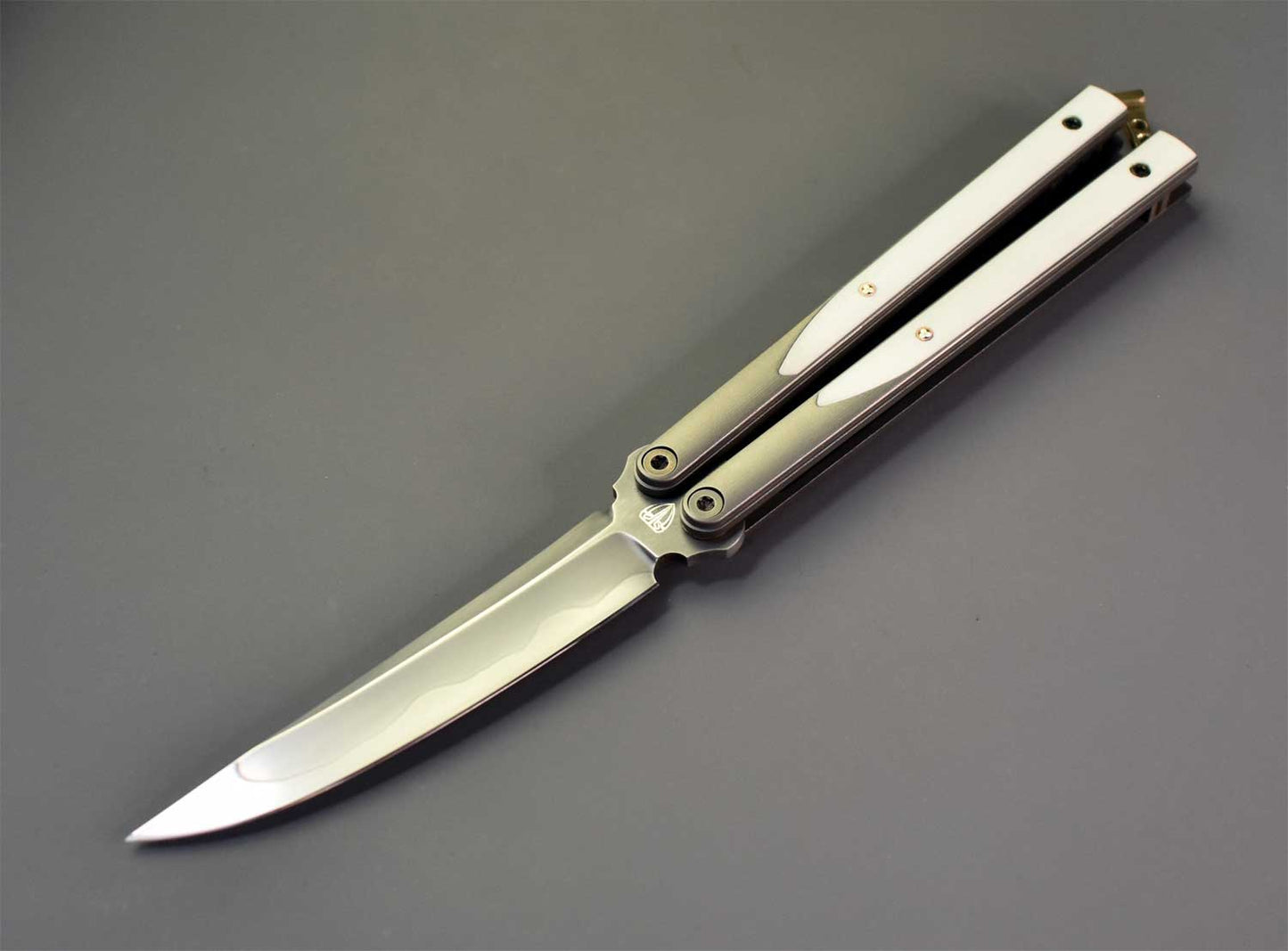 Shobuzukuri tanto in Soft tail handles - elite EDC
